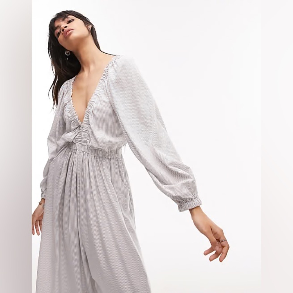 Topshop Stripe Long Sleeve Jumpsuit Size 2